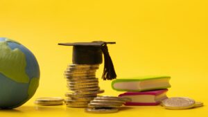Read more about the article Top Careers with a Finance Degree: Opportunities and Salaries Explained